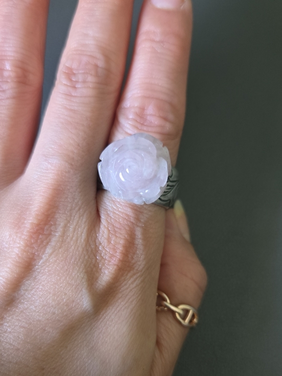 925 Sterling Silver Jewelry - 925 Silver Korean Traditional Band Ring Lavender Jade Carved Stone Ring